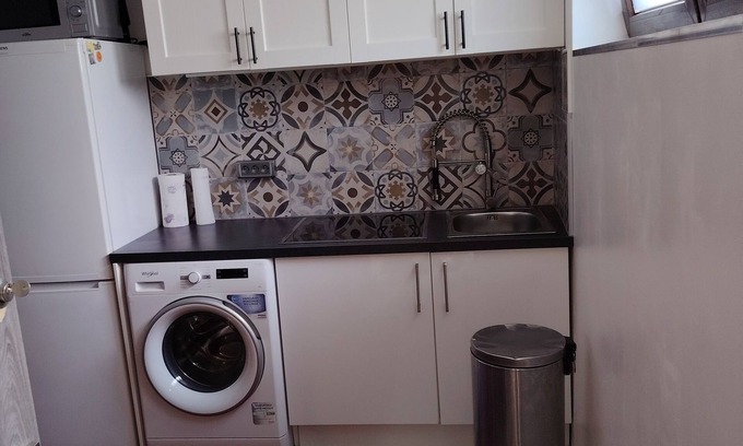 Le Raincy Apartment | Apartament in a bungalow with garden