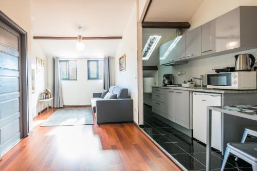 Ramalde Apartment | Apartamento À Francos Attic
