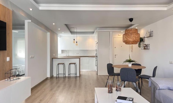 Jardin de la Abadia Apartment | Apartamento CAFÉ & MAR.