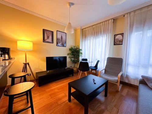 Pontevedra Apartment | Apartamento con garaje, céntrico y luminoso