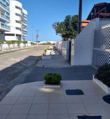 Algodoal Apartment | Apartamento em Cabo Frio a 50 metros da praia Quase em frente à praia