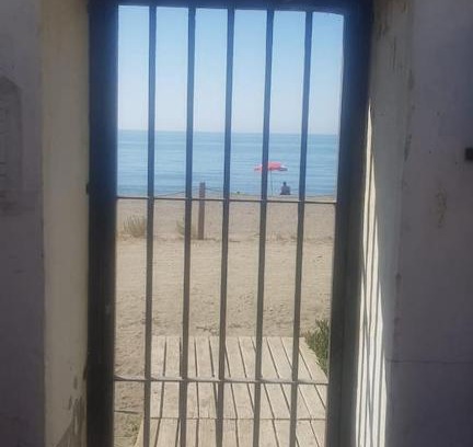 Torre de Benagalbon Apartment | Apartamento con acceso directo a la playa