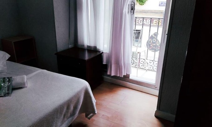 Embajadores Apartment | Apartamento HOTEL MONTAÑA LAVAPIES