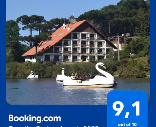 Tres Pinheiros Apartment | Apartamento Lago Negro