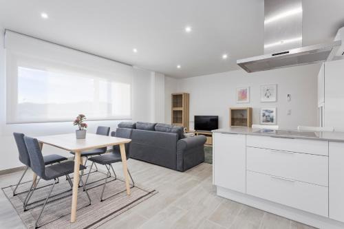 Cangas Apartment | APARTAMENTO LUMINOSO EN CANGAS - B