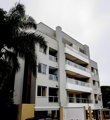Ze Amandio Apartment | Apartamento mobiliado com sacada e chu. 2 vagas