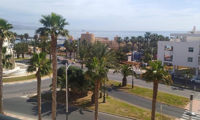 Roquetas de Mar Apartment | Apartamento Roquetas playa con WIFI