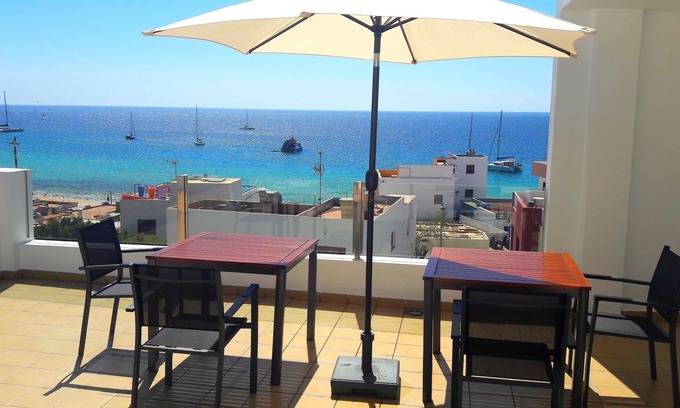 Morro Jable Apartment | Apartamento Sarah 3A, 2min to the beach and promenade, central and quiet. Free WIFI