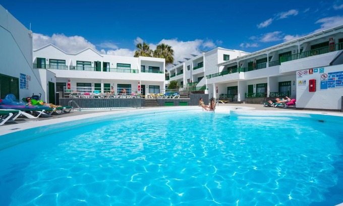 Puerto del Carmen Apartment | Apartamentos Elena