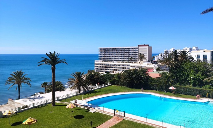Torremolinos City Centre Apartment | Apartamentos La Roca Rentals