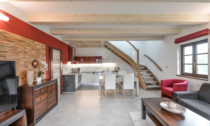 Trebon Apartment | Apartmány Na Seníku