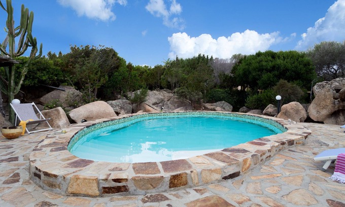 San Teodoro Apartment | Apartment 'Nido' with Shared Pool, Wi-Fi and Air Conditioning