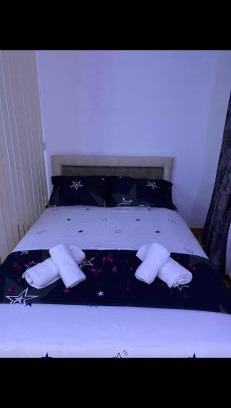 Kraljevo Apartment | Apartman brutalan nov