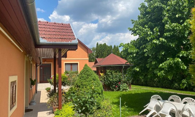 Hajduszoboszlo Apartment | Apartman Dóra