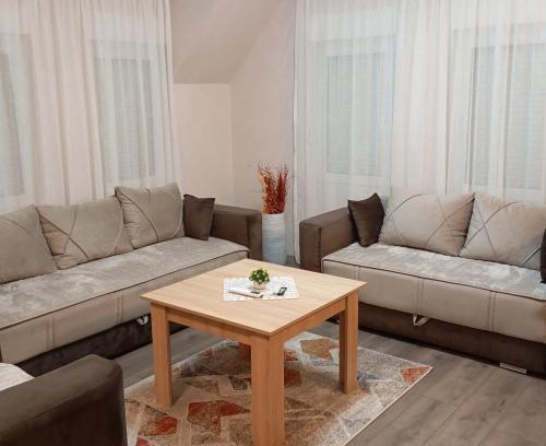 Krusevac Apartment | Apartman KVINS