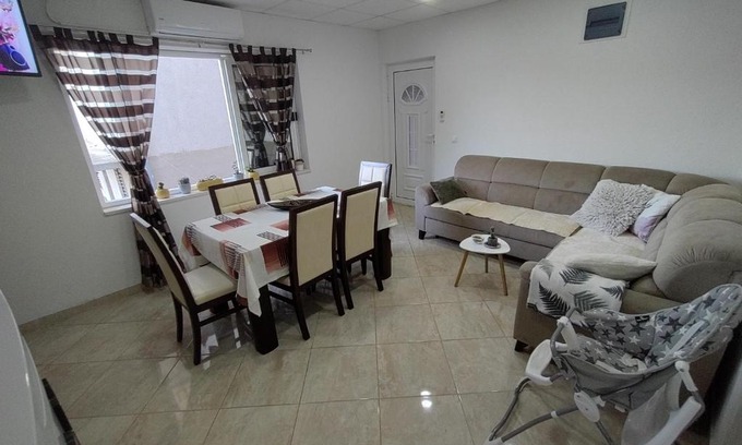 Trebinje House | Apartman Magdalena