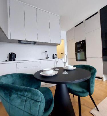 Kosice Old Town Apartment | Apartman Zoku s private garage parking free