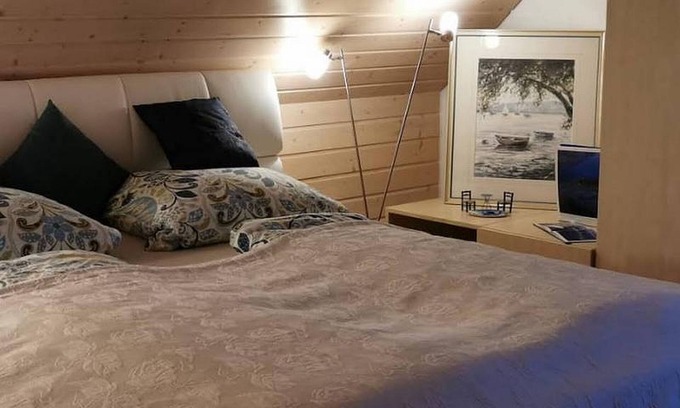 Radolfzell am Bodensee Apartment | Apartment 'Seeliebe' with Lake View, Shared Terrace and Wi-Fi
