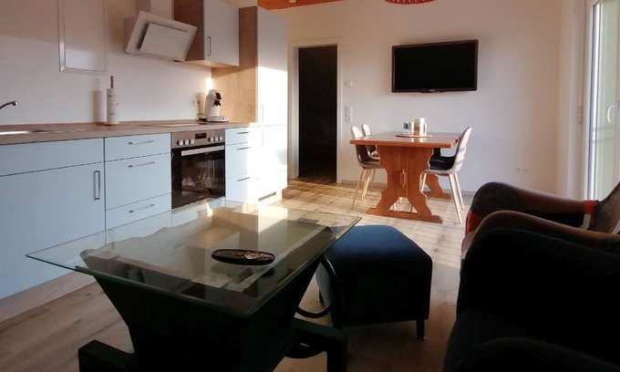 Leiselheim Apartment | Apartment Traube, 45sqm, 1 bedroom, max. 2 adults and 2 children