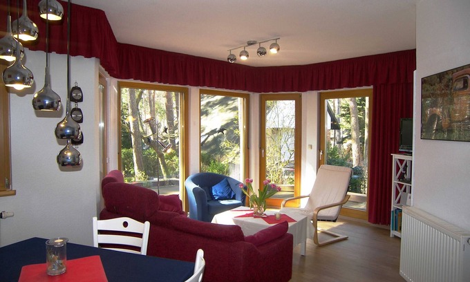 Zinnowitz Apartment | Apartment 01 - Holiday home Knopf with 3 apartments, incl. WLAN