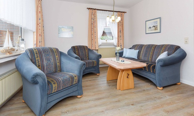 Neuharlingersiel Apartment | Apartment 1 - House "Am Wattenmeer"