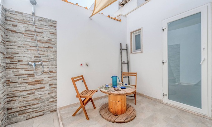 Torre San Gennaro Apartment | Apartment '2' with Private Terrace and Air Conditioning