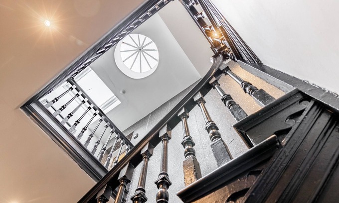 Boston Apartment | Apartment 2, where luxury, and splendour are!