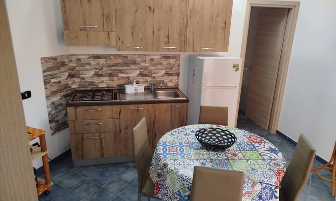 Lampedusa Apartment | Apartment 27 is bright and a stone's throw from the sea