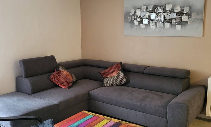 Bagneres-de-Luchon Apartment | APARTMENT 70m2 TERRACE WIFI - 8 Pers