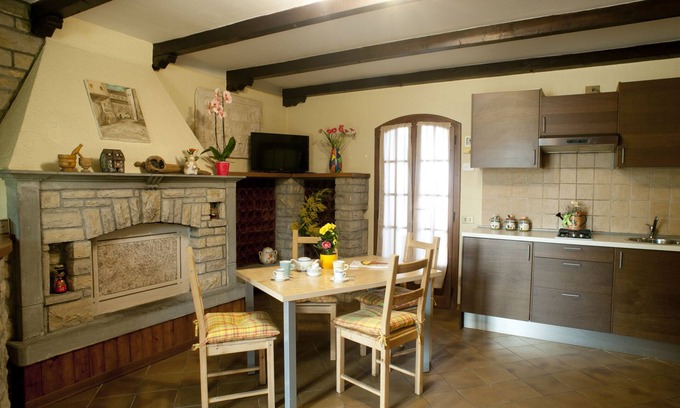 Paratico Apartment | Apartment a few meters from the shore of Lake Iseo and in Franciacorta