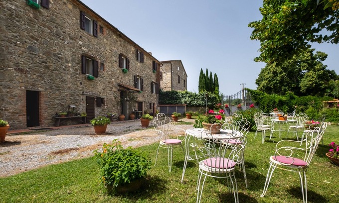 Pereta Other | Apartment "Agriturismo La Pieve - Tulipani" with Shared Pool & Wi-Fi