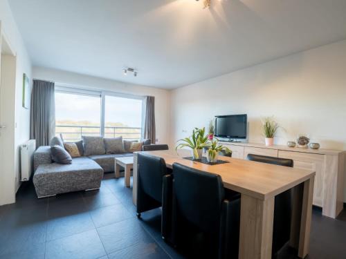 Bredene Apartment | Apartment Appartement 402 by Interhome