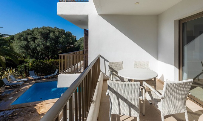 Cala Ferrera Apartment | Apartment 'Aquamarina 6' with communal pool, WLAN and air conditioning