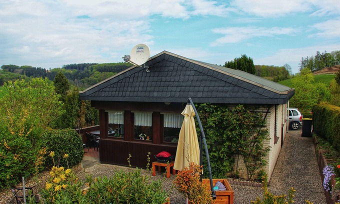 Meschede Apartment | Apartment 'Bianca' with Lake View, Private Terrace and Wi-Fi