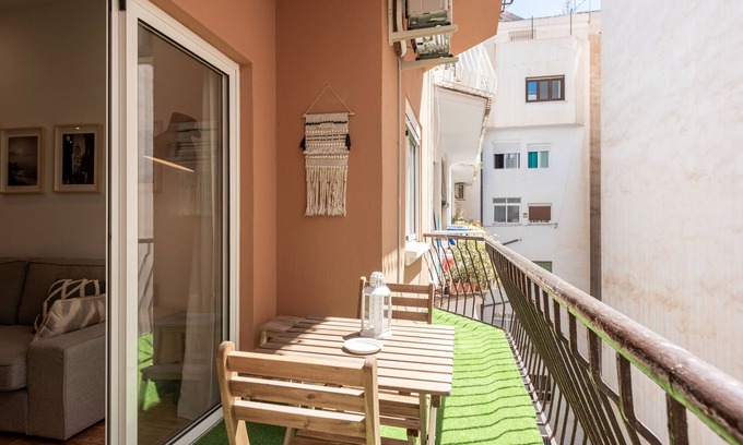 Ensanche Centro Apartment | Apartment 'Bokeron Host - Soho Malaga' with Balcony, Wi-Fi and Air Conditioning