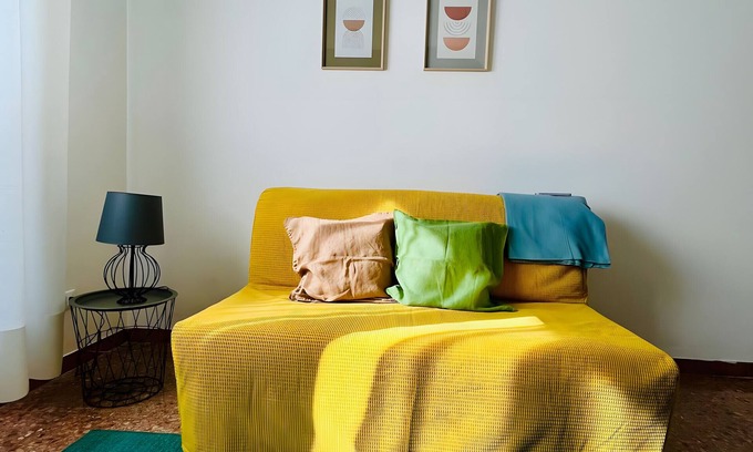 La Spezia Apartment | Apartment 'Ca' Montello' with Private Terrace, Balcony and Wi-Fi