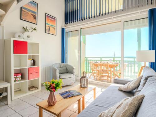 Mimizan-Plage Apartment | Apartment Cap Océan-5 by Interhome