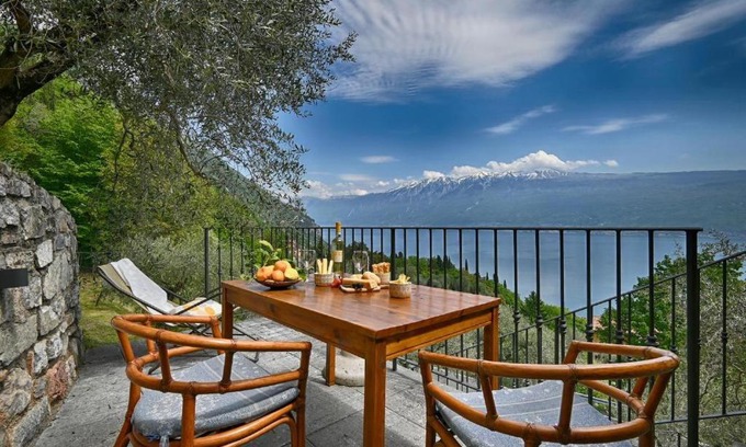 Gargnano Apartment | Apartment Casaliva