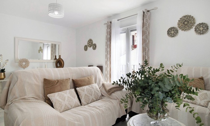 Ronda Apartment | Apartment 'Cataleya' with Private Terrace, Wi-Fi and Air Conditioning