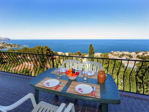 Llanca Apartment | Apartment Cathy-2 by Interhome