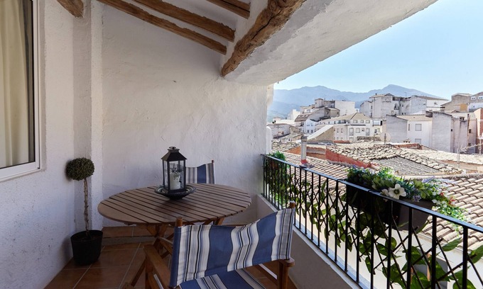Quesada Apartment | Apartment 'Cazorla Rural Guadalquivir' with Private Terrace, Wi-Fi and Air Conditioning