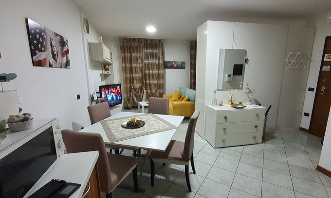 Lugo Apartment | Apartment complete with kitchen in downtown