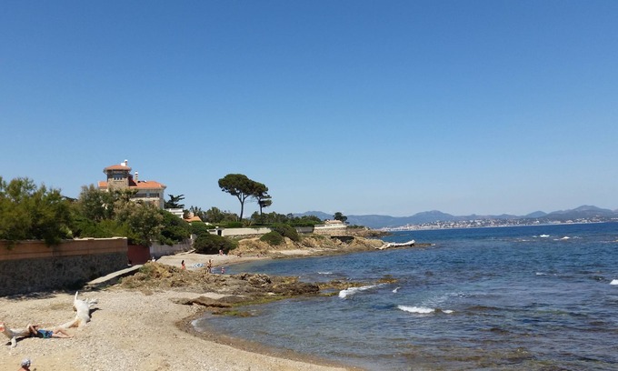 Saint-Aygulf Condo | Apartment "feet in the water" in St Aygulf