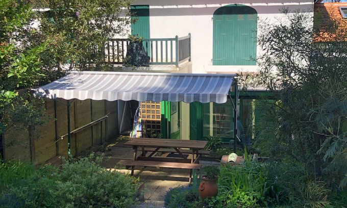Noirmoutier-en-l'Ile Apartment | Apartment 4 pers in Bois de la Chaize near beach