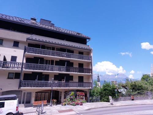 Saint-Gervais-les-Bains Apartment | Apartment La Comtesse-9 by Interhome