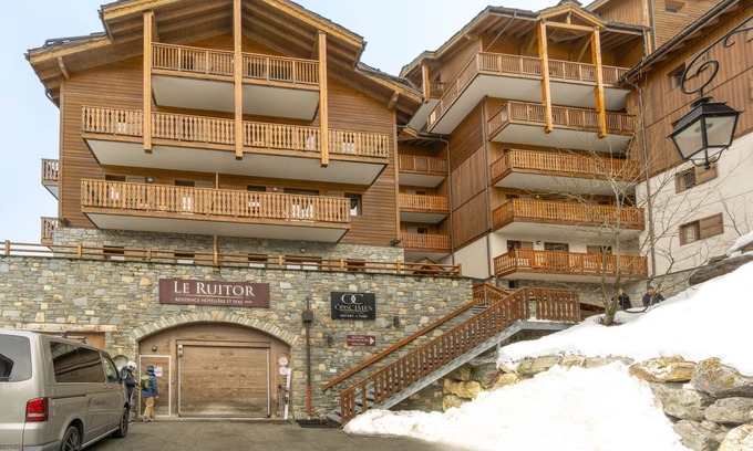 Sainte-Foy-Tarentaise Apartment | Apartment 'B56 - Eco Le Ruitor' with Mountain View and Balcony