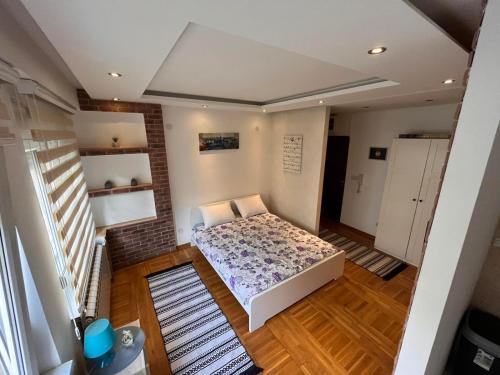 Vracar Apartment | Apartment Frans