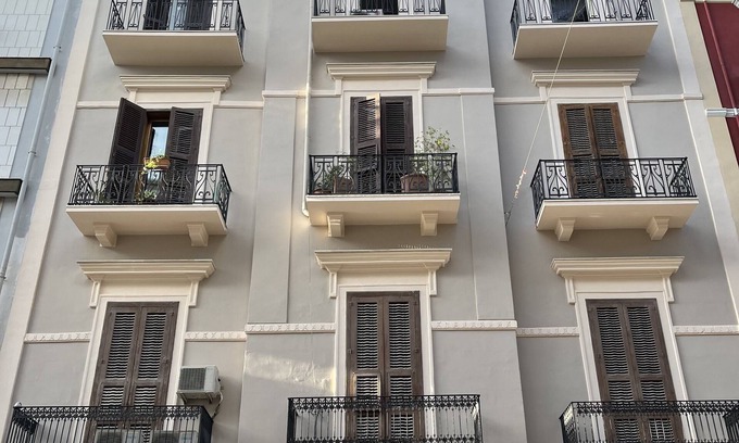 Bari City Centre Apartment | Apartment Garruba eighty-five