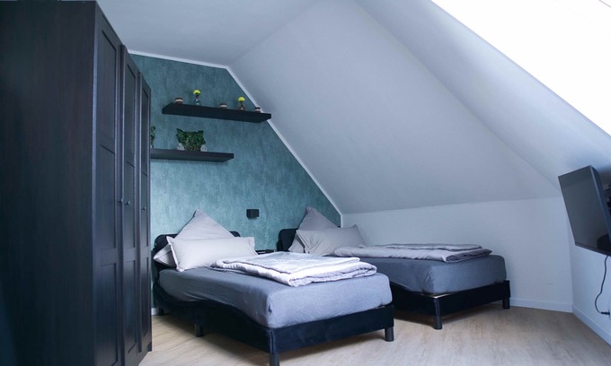 Schneverdingen Apartment | Apartment 'Heide West' with Balcony and Wi-Fi