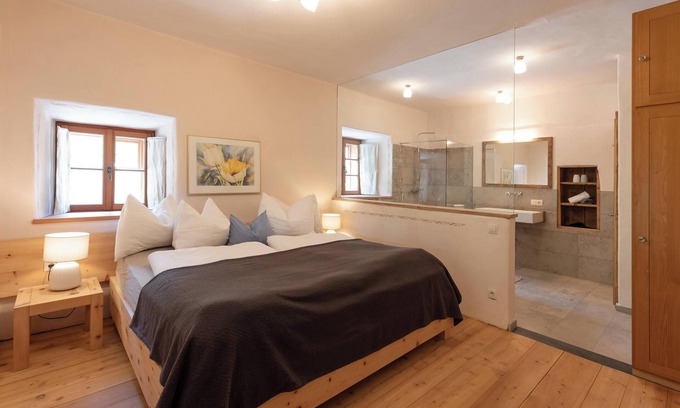 Tesimo Apartment | Apartment 'Hof Neuhaus Rosengarten' with Mountain View, Garden & Wi-Fi
